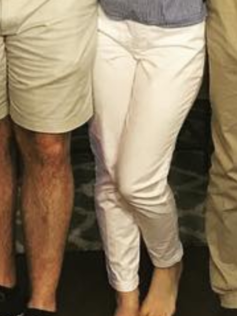 Women’s Abercrombie & Fitch White Chino Pants Size 25